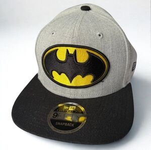 New Era 9Fifty DC Comic Batman Gray YOUTH OSFM Fitted Hat Baseball Cap Snapback